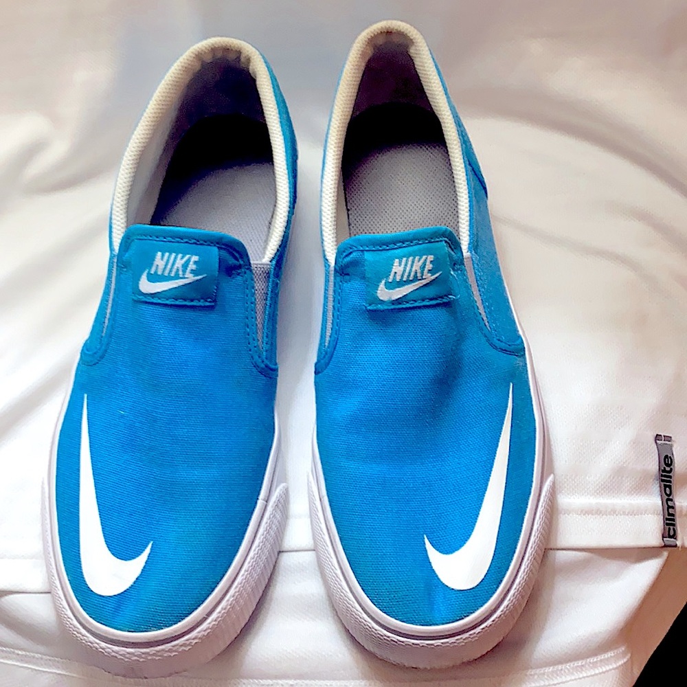Sky Blue Nike Slip Ons.  Brand new❤️